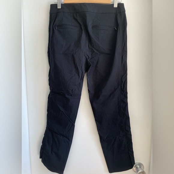 Lord and Taylor women’s dress pants size 6 - Picture 3 of 3